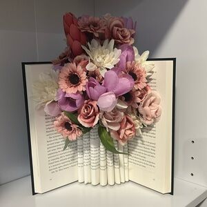 Book bouquet!